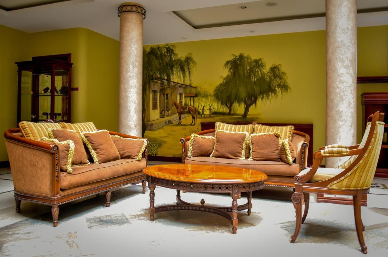 Grand Victoria Boutique Hotel Loja Exteriör bild
