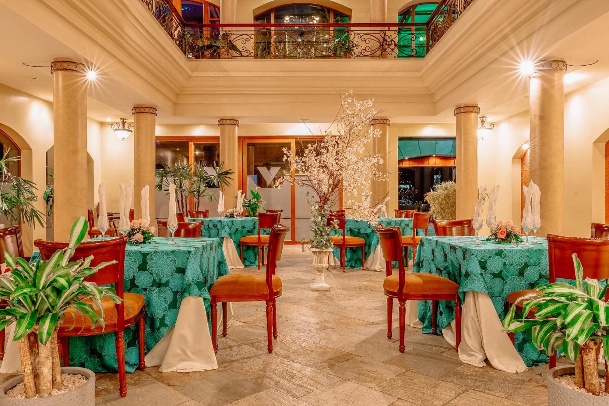Grand Victoria Boutique Hotel Loja Exteriör bild