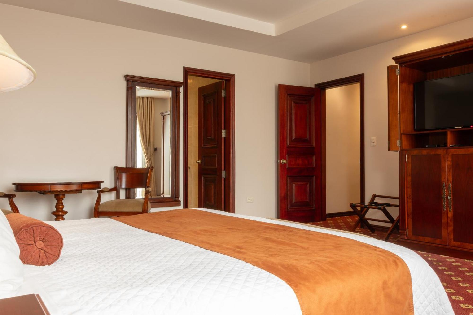 Grand Victoria Boutique Hotel Loja Exteriör bild